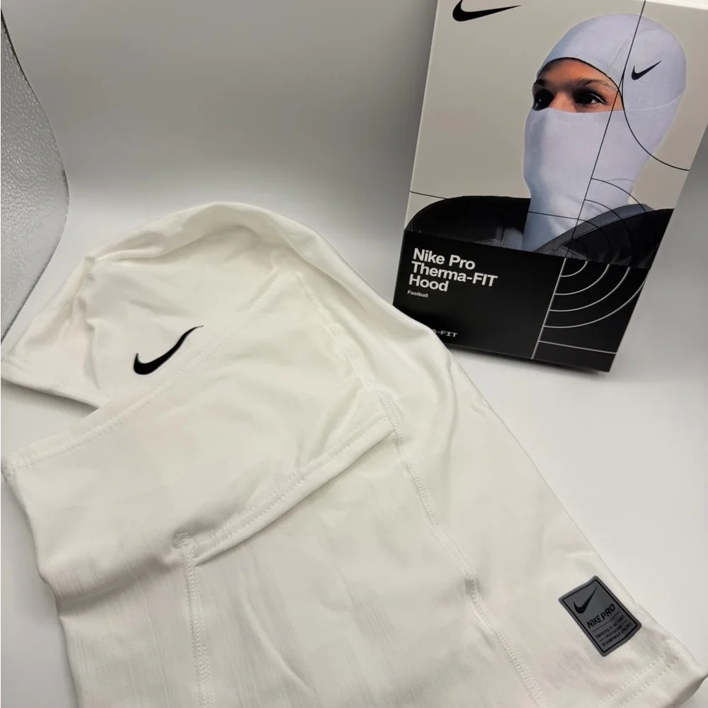 Nike Pro Therma-FIT Hood - White